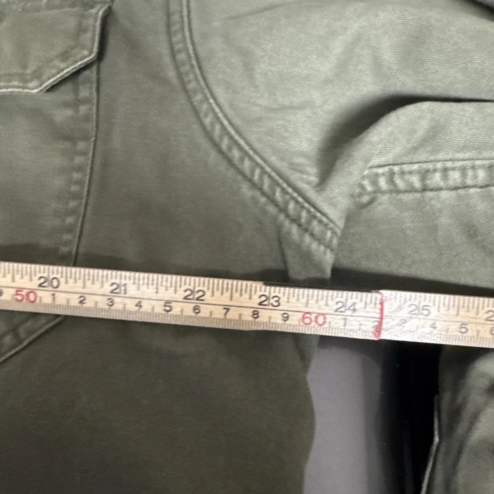 Redhead Twill Button Jacket W/ Quilted Lines Sleeves And Flannel Lined Body Sz L